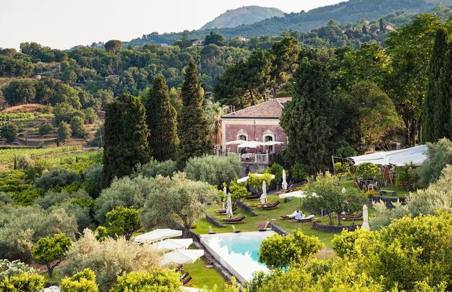 Monaci delle Terre Nere - Foto 1