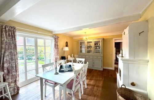 Altes Standesamt Familienwohnung - Foto 3