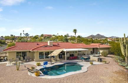 Fountain Hiils 4 Bdrm W/breathtaking Views & Pool! - Foto 5