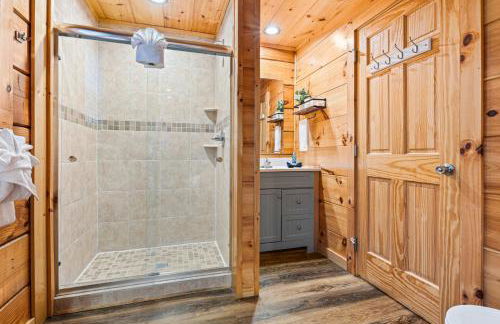 Rustic Mountain Retreat by Ghosal Luxury Lodging - Foto 62