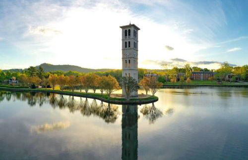 BikeslParkPasslPizzaOvenlSnoConelYouTubeTVlEV - Foto 58