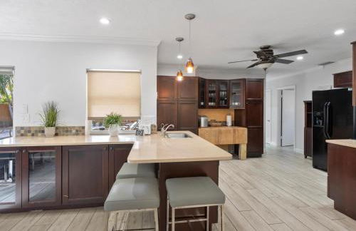 Beautiful Villa 4 BD 3 BA with Heated Private Pool, Close to Beach - Foto 21