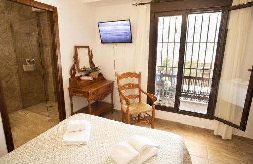 LA POSADA DE LA MUELA - Photo 54