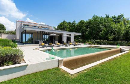 Modern villa Damian with jacuzzi near Porec - Foto 1