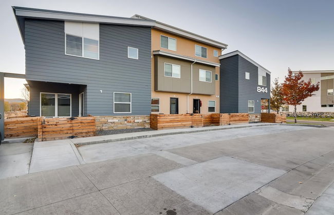 Fancy Townhome Near Old Town, Breweries and River! - Foto 43