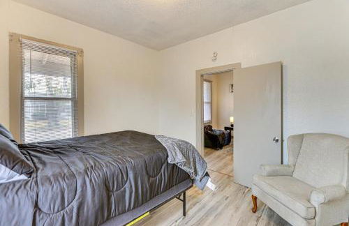 2 Mi to Dtwn Salina Home with Deck and Yard - Foto 13