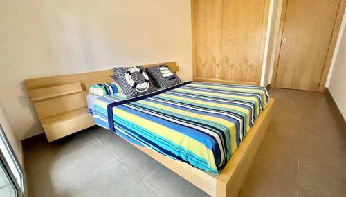 NEW! Apartamento con 2 piscinas, parque infantil, a 1 min de la playa - Foto 3, wardrobe