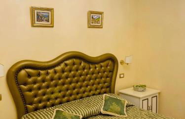 Comfortable villa lower level in Montelabbate with private pool - Photo 6