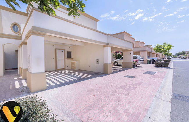 Vogue | Springs Villa Emirates Hills close to Mall of the Emirates | Ski Dubai - Photo 28