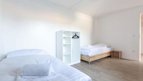 T&K Apartments Wegberg 5 Monteur Apartments - Photo 3, wardrobe