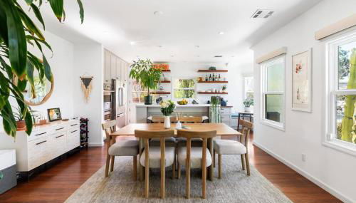 Sun-Drenched Spanish Manor Home in Mar Vista - Foto 2