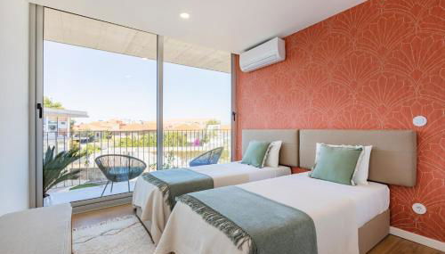 Espinho Sunny Vibes & Balcony with Pool - Foto 3