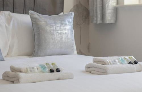 Pass the Keys Next to Braehead - Free Parking - Foto 19