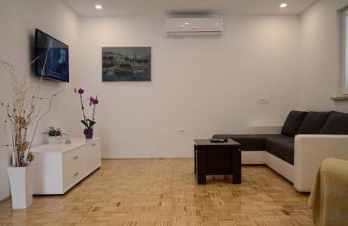 Apartment Marko - Photo 18