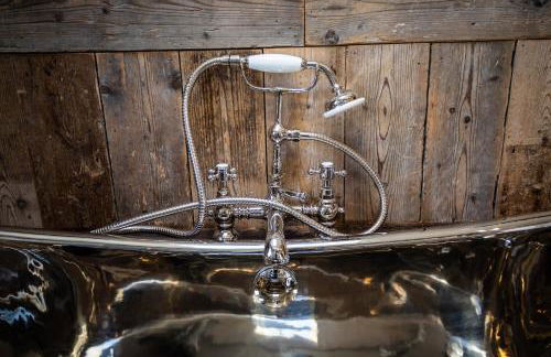 The Cocktail Lounge at Cheshire Boutique Bathhouse - Foto 35