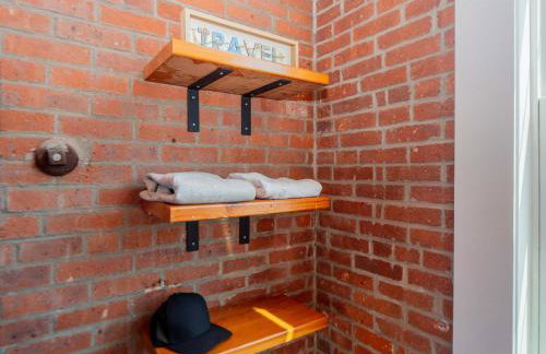 Jennifer's Riverfront Loft State House Views - Foto 18