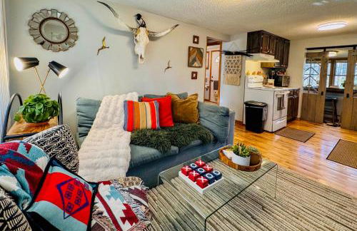 Hot Tub and Stone Fire Pit Smoky Mountain Oasis! - Foto 6