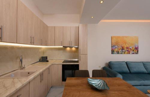 Ninemia House - Photo 1