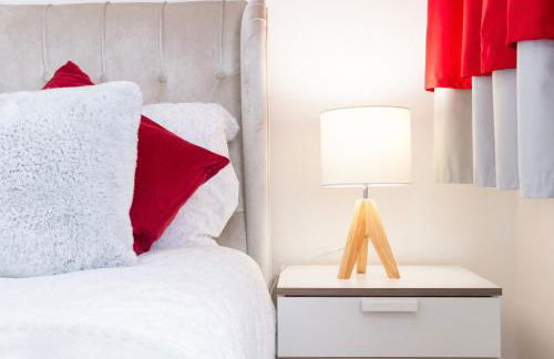 Large 1BR with Sofa Bed near ExCeL and Canning Town, Fast WiFi - Foto 7