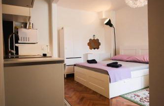 Luxury living Apartments - Photo 10