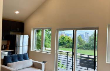 Stunning city views guesthouse - Photo 25