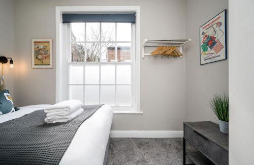 Picasso's Place Liverpool Apt Sleeps 9 - Foto 18