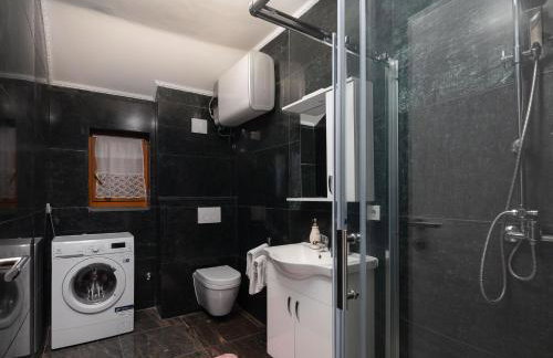 Luxury Stone Villa Nevija with heated pool - Photo 24