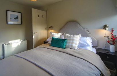 Cosy Cottage with Quiet Garden - Photo 4