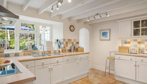 The Boy's Cottage - Photo 4