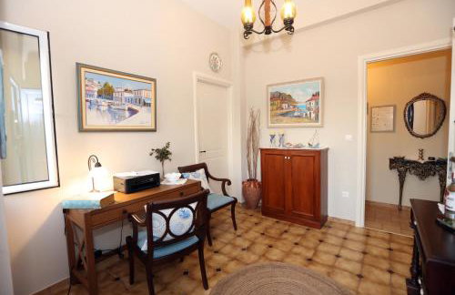 Ruby's summer house with spacious garden and free parking - Foto 60