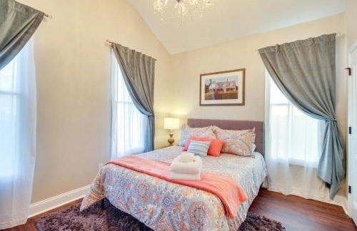 Chic Thomas Square Home in Walkable Location! - Foto 15