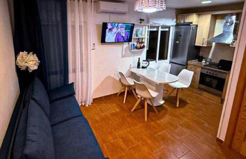 Modern Art Apartment 50m to the Beach - Foto 68