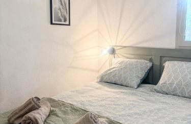 Joli T2, à 400m à pied de la mer - Piscine privée - Foto 10