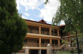 Xenonas Platia - Photo 1