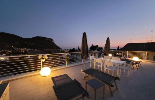 Garda view - Nuovo appartamento con solarium vista lago - Photo 4