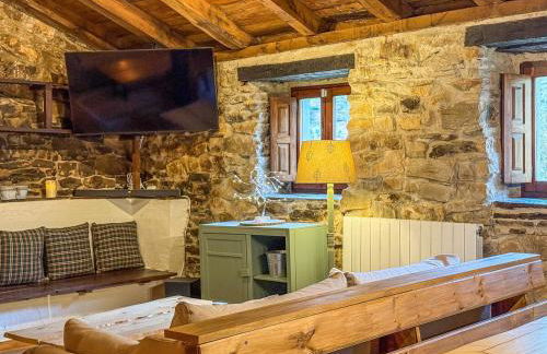 Cabaña La Gurueba, frente rio y cascada - Foto 13