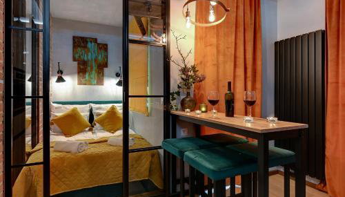 Doki Living & Foodhall by Downtown Apartments - Foto 2, wardrobe