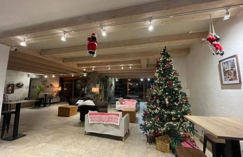 Appartements - PISCINE INTÉRIEURE Sauna - PARKING Privé Étage 1 - Centre Village - Résidence Cami Réal - avec LINGE et MÉNAGE de fin de Séjour Compris - Foto 28