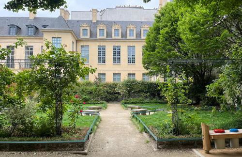 Comfort & design 2 BR near Place des Vosges - Foto 27