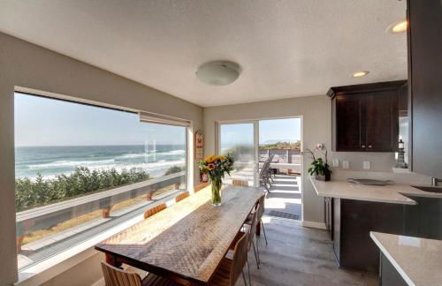 Oceanfront Arch Cape Home with Hot Tub - Foto 15