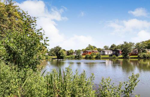 Platinum lakeside Lodge on resort with fishing - Foto 47