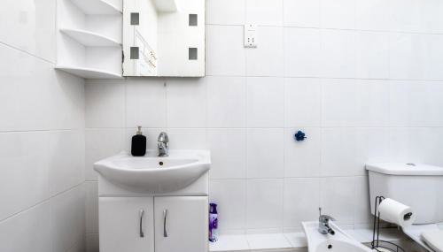 Huge 4 BR, 30s to Tube, 3 Bath & Gym Gear - Foto 3