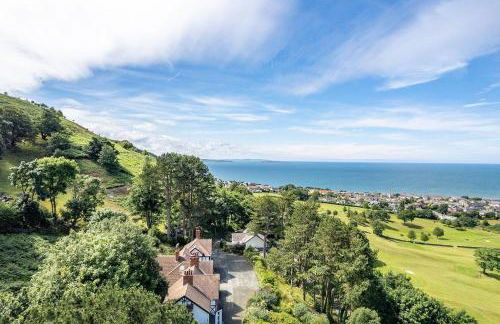 Delightful Holiday Home With sea Views and Hot Tub - Foto 15