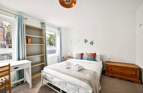 Spacious 5-Bedroom Family Home in Greenwhich - Foto 2