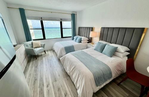 Directly on the Beach with Pool & Ocean View - Photo 5