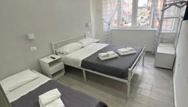 Dimora di Antonietta Room - near Train Station & Wi-Fi - Foto 4, towels