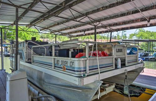 Lakefront Rocky Mount Cabin with Dock and Kayaks! - Foto 24