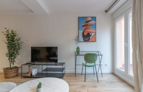Large with terrace- 2Bd 1.5Bth- Plaza Castilla - Foto 8