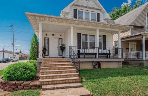 Glamorous Renovated Modern Home - Foto 40