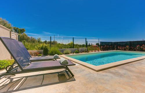 Pola kuće sa bazenom-Eja - Foto 53